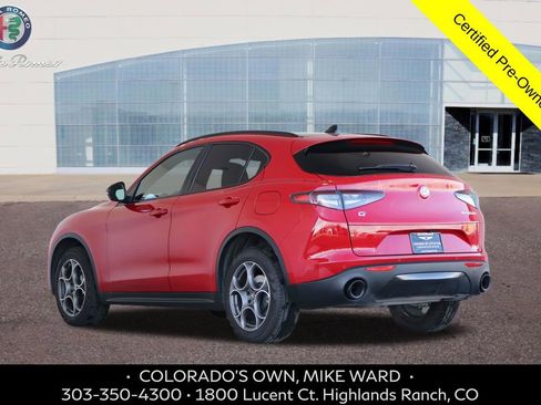 Used 2025 Alfa Romeo Stelvio Sprint image 3