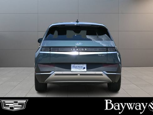 Used 2022 Hyundai Ioniq 5 SEL RWD image 7
