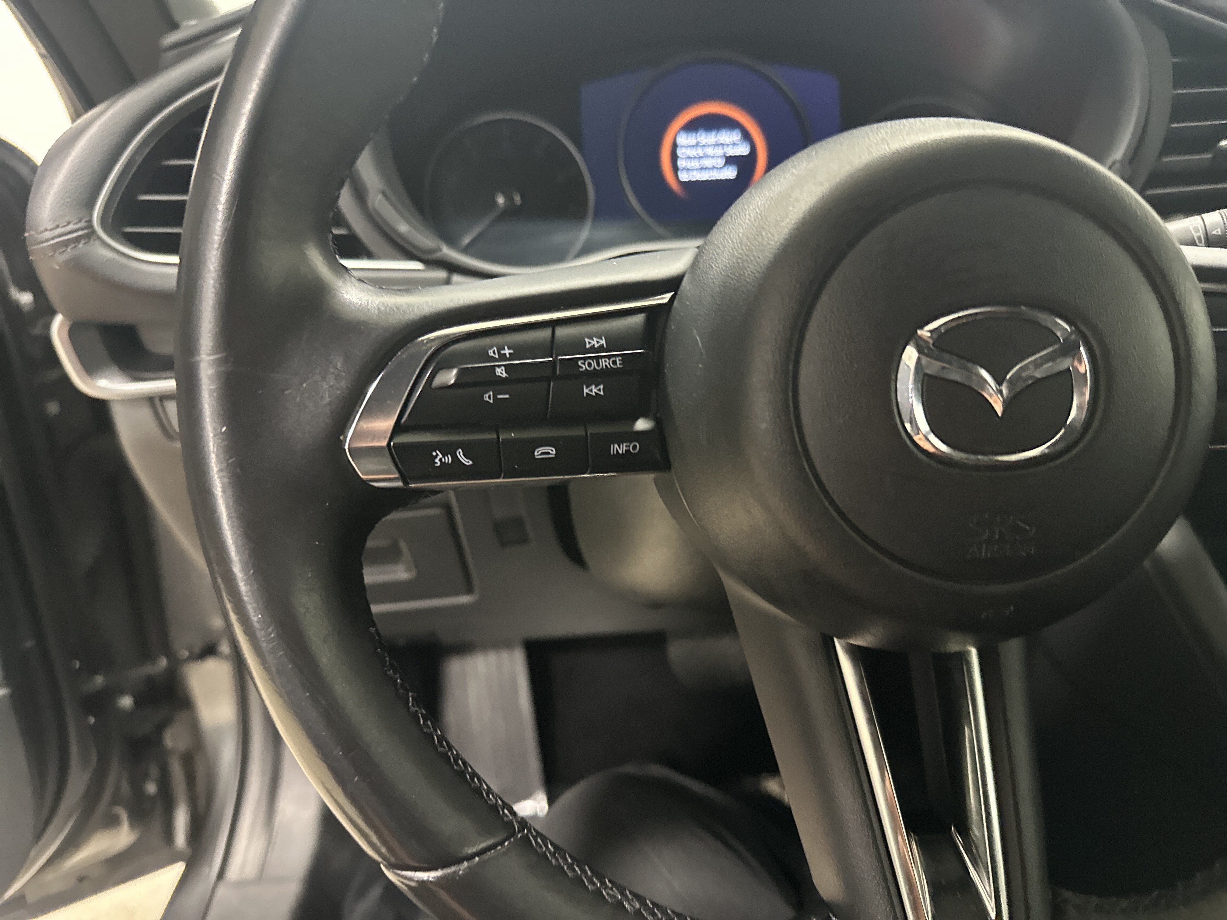Used 2025 MAZDA MAZDA3 s Sport FWD image 19