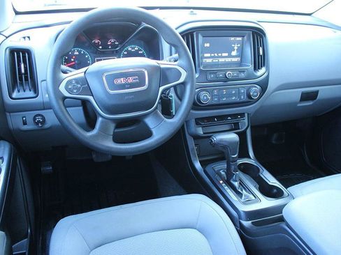 Used 2018 GMC Canyon 2WD Crew Cab w/ Convenience Package image 13