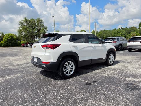 Certified 2021 Chevrolet TrailBlazer LS FWD image 4