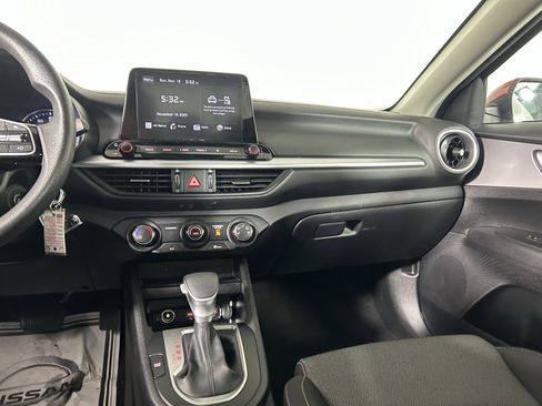 Certified 2024 Kia Forte LXS image 22