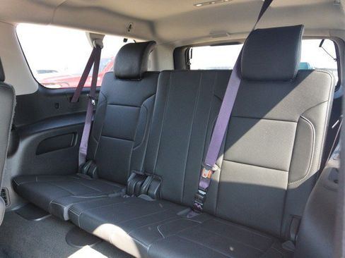 Used 2016 Chevrolet Suburban LTZ AWD/4WD image 30