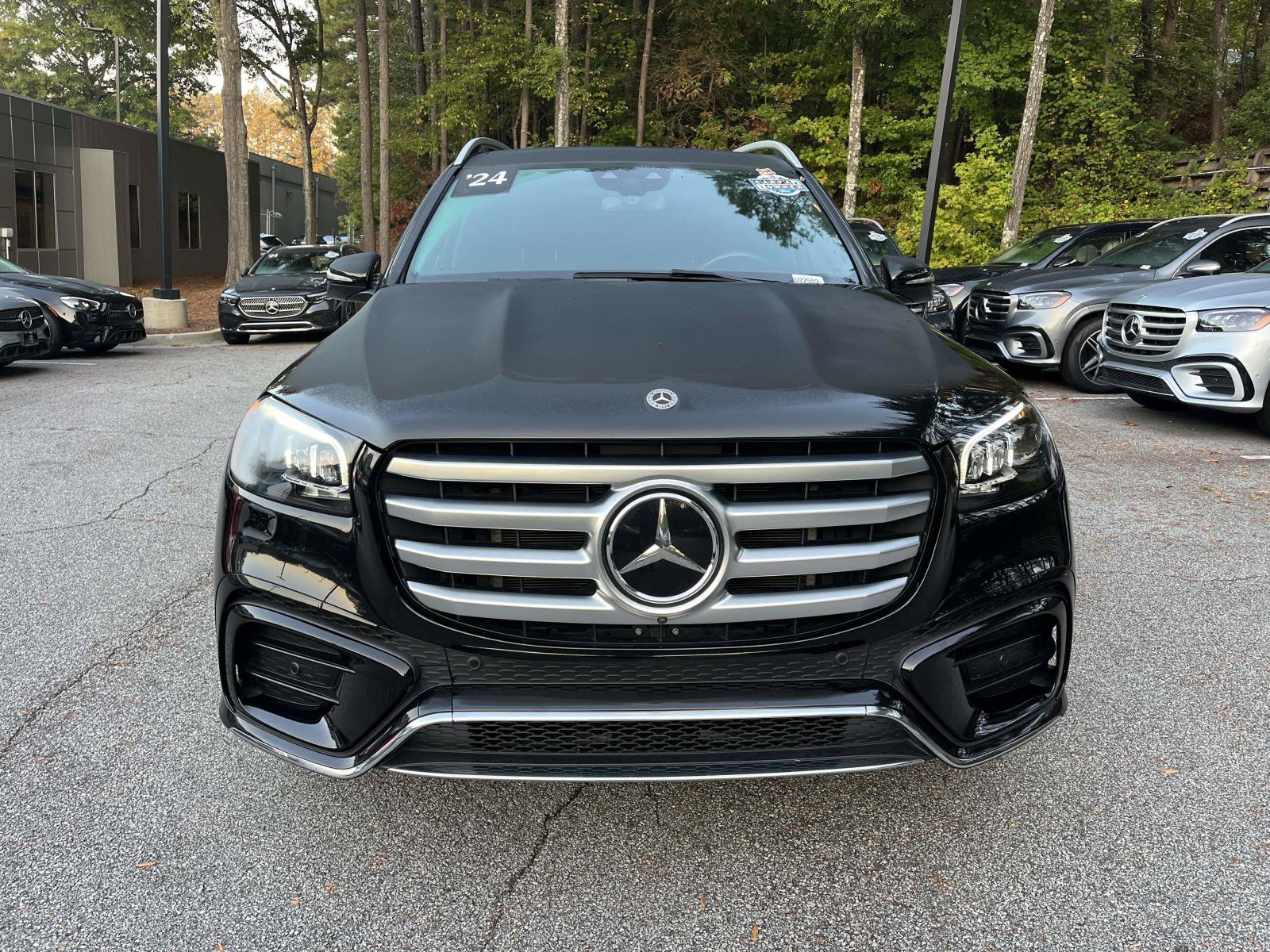 Certified 2024 Mercedes-Benz GLS 450 4MATIC image 4