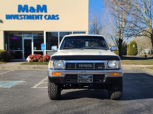 Used 1990 Toyota Pickup SR5 image 5