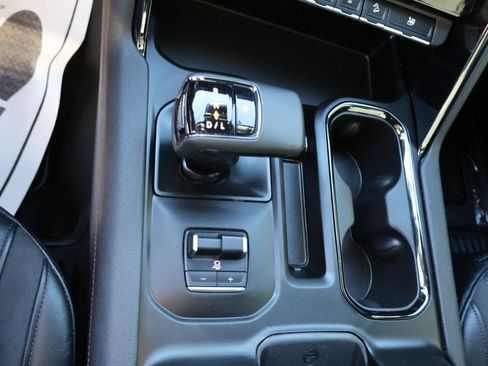 Used 2023 GMC Sierra 1500 AT4 w/ AT4 Premium Package image 35