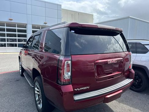 Used 2017 GMC Yukon SLT w/ Premium Edition RWD image 10