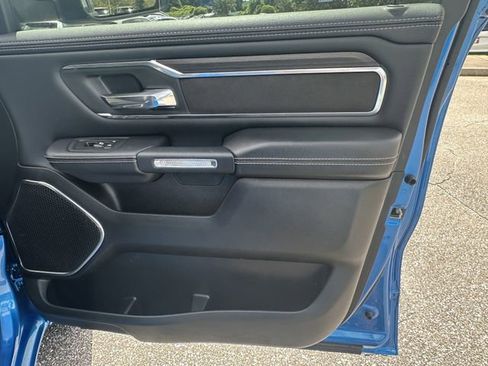 Used 2025 RAM 1500 Laramie image 14
