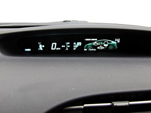 Used 2012 Toyota Prius Four image 15