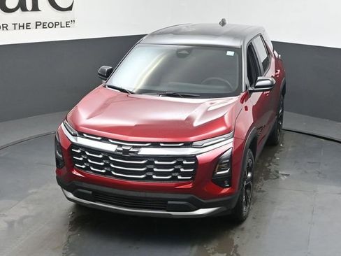 New 2026 Chevrolet Equinox LT w/ Safety and Technology Package FWD image 24