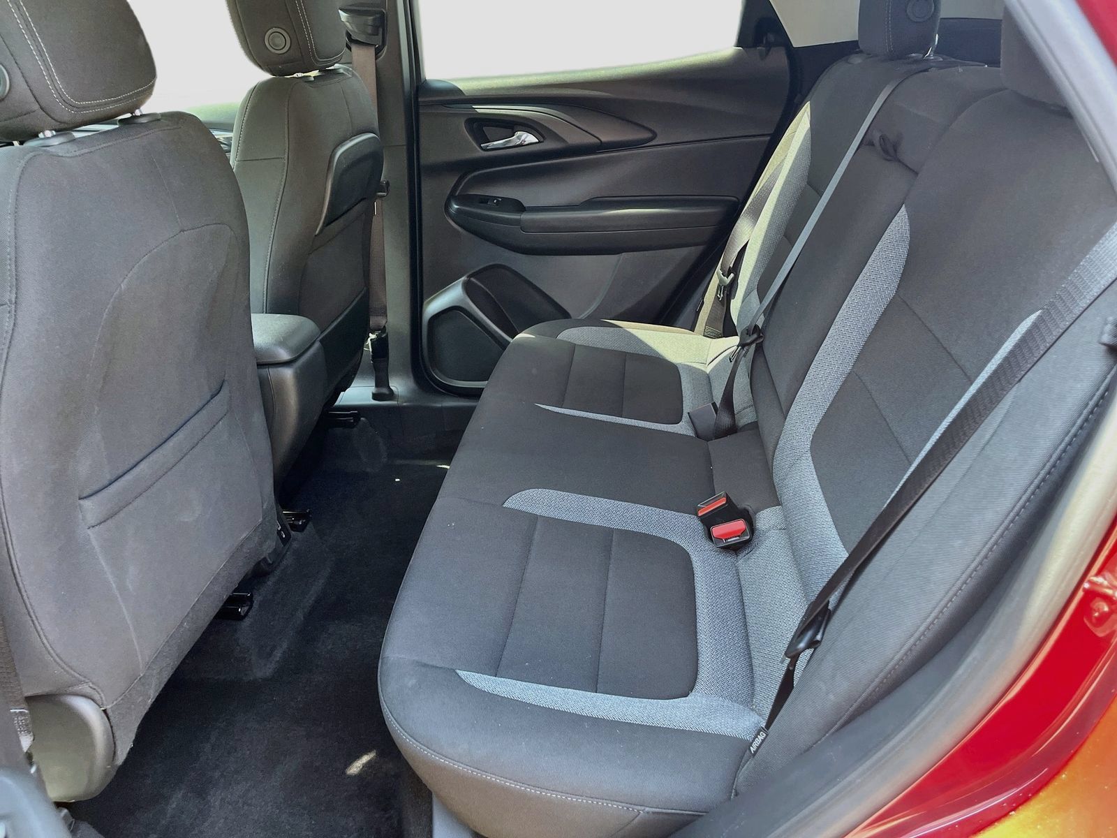 Used 2024 Chevrolet TrailBlazer LT w/ Convenience Package FWD image 23