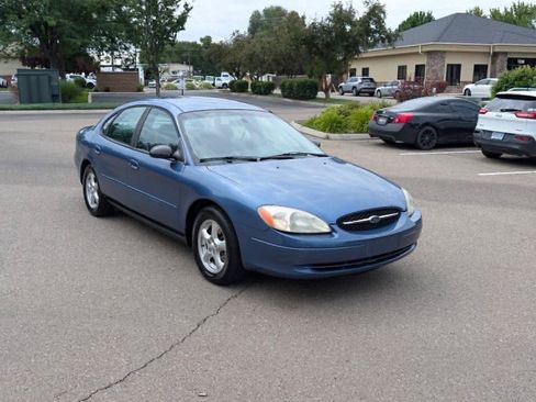 Used 2002 Ford Taurus SE FWD image 7