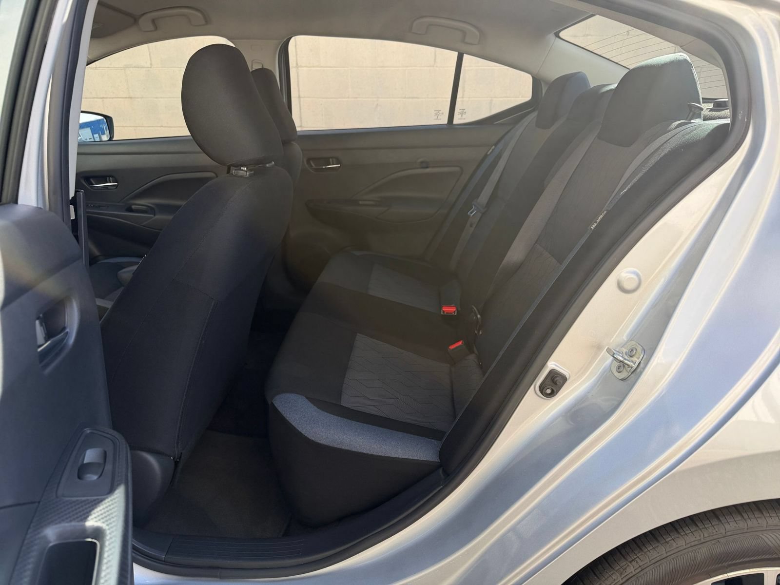 Used 2025 Nissan Versa SV FWD image 22