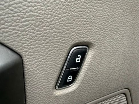 Used 2017 Ford F350 XLT w/ XLT Value Package AWD/4WD image 14