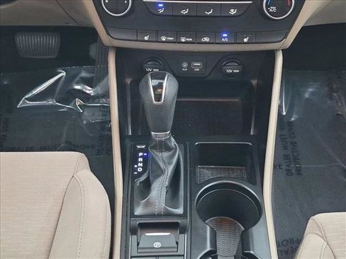 Used 2020 Hyundai Tucson Value FWD image 12