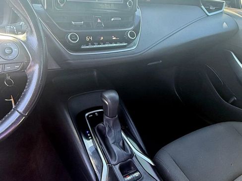 Used 2020 Toyota Corolla SE FWD image 11