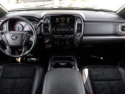 Used 2023 Nissan Titan PRO-4X w/ Off Road Protection Package image 10