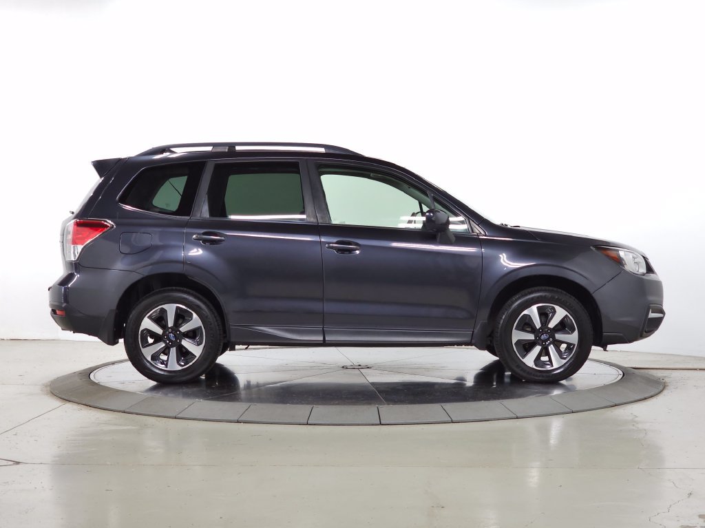 Used 2017 Subaru Forester 2.5i Limited w/ Protection Package #2 AWD/4WD image 10