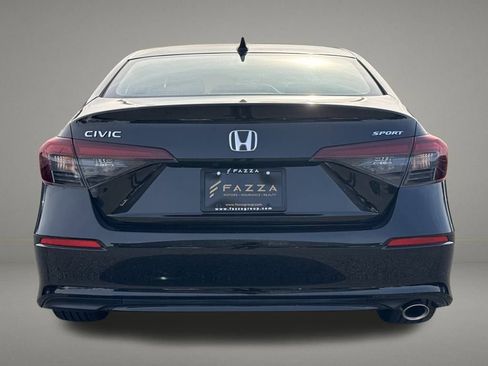 Used 2025 Honda Civic Sport image 4