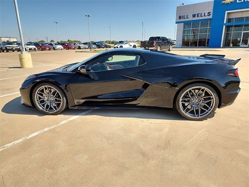 New 2026 Chevrolet Corvette Z06 image 2