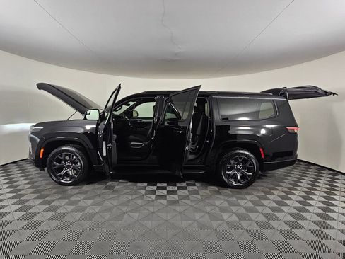 New 2026 Jeep Grand Wagoneer L Limited w/ Rear Seat Video Group I image 16