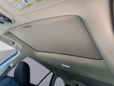 Used 2024 Subaru Outback Premium image 36