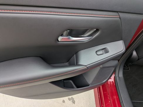 Used 2025 Nissan Sentra SR image 13