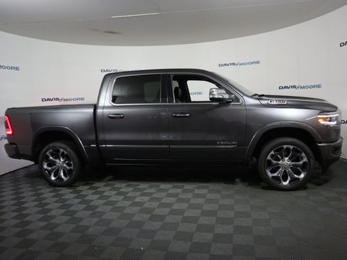 Used 2022 RAM 1500 Limited AWD/4WD image 4