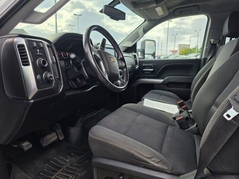 Used 2018 Chevrolet Silverado 3500 LT AWD/4WD image 7