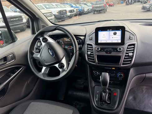 Used 2020 Ford Transit Connect XL image 25