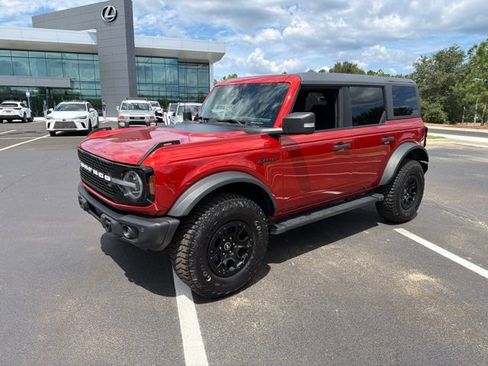 Used 2023 Ford Bronco Wildtrak AWD/4WD image 1