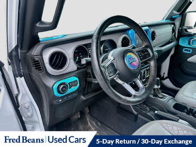 Used 2021 Jeep Wrangler Unlimited Sahara AWD/4WD image 7