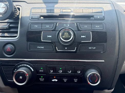 Used 2014 Honda Civic LX image 19