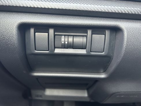 Certified 2025 Subaru Crosstrek 2.5i Limited image 14