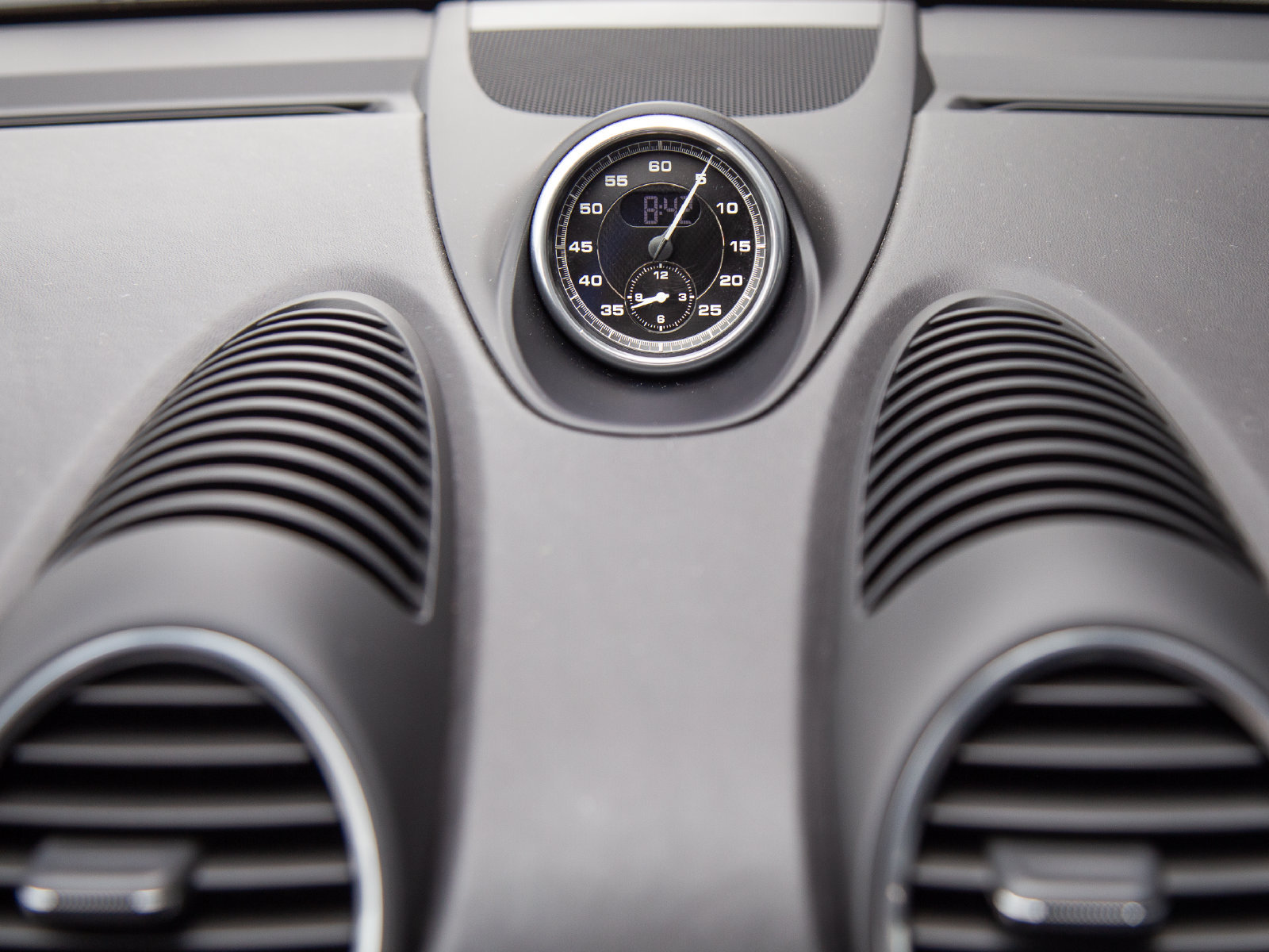 Certified 2021 Porsche 718 Boxster Spyder RWD image 15