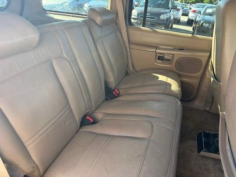 Used 1999 Ford Explorer AWD 4-Door image 25