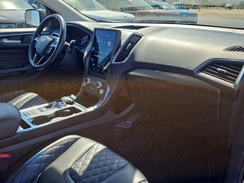 Used 2024 Ford Edge Titanium AWD/4WD image 43