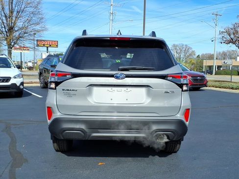 New 2025 Subaru Forester Premium image 23