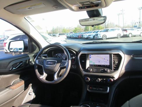 Used 2021 GMC Acadia Denali w/ Denali Ultimate Package image 26