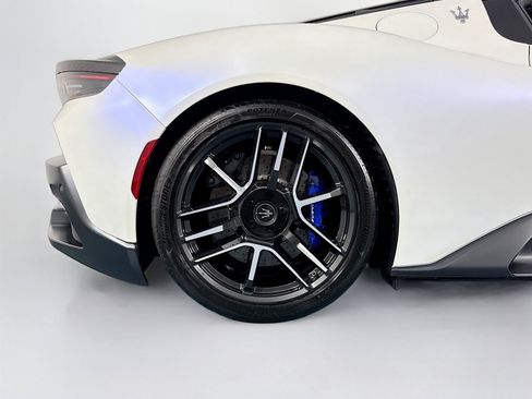 Used 2023 Maserati MC20 Coupe RWD image 48