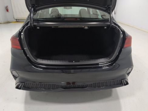 Used 2023 Kia Forte GT-Line w/ GT-Line Premium Package FWD image 29