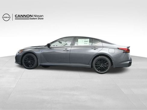 New 2025 Nissan Altima 2.5 SV w/ SV Special Edition Package FWD image 11