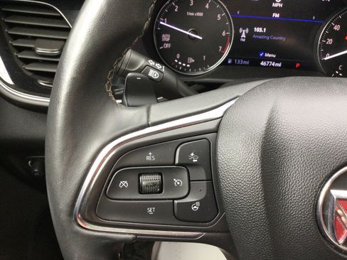 Used 2023 Buick Envision Avenir AWD/4WD image 23