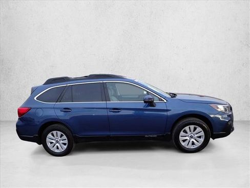 Used 2019 Subaru Outback 2.5i Premium w/ Popular Package #2 image 5