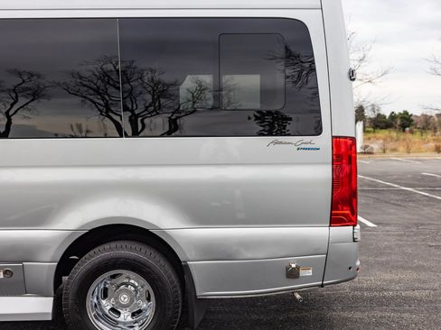 Used 2019 Mercedes-Benz Sprinter 170 w/ Premium Plus Package image 49
