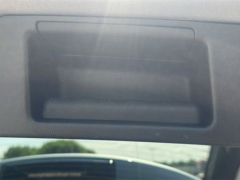 Used 2021 Ford Escape SE image 42