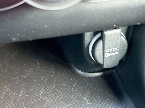 Used 2023 Dodge Charger SXT RWD image 27