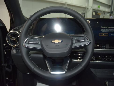 New 2026 Chevrolet Equinox LT image 32