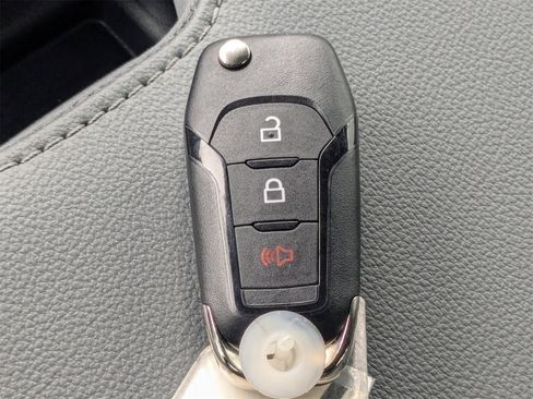 New 2026 Ford F350 XL w/ 360-Degree Camera Package image 32