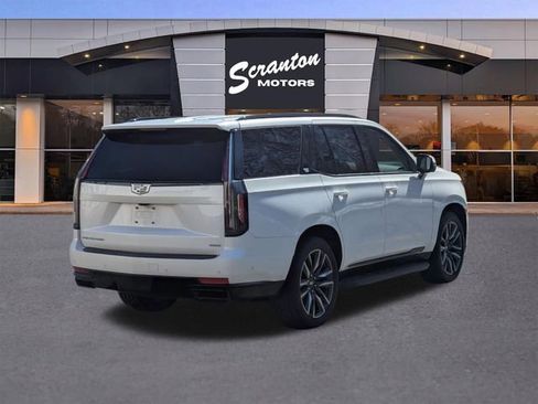 Certified 2021 Cadillac Escalade Sport Platinum AWD/4WD image 5